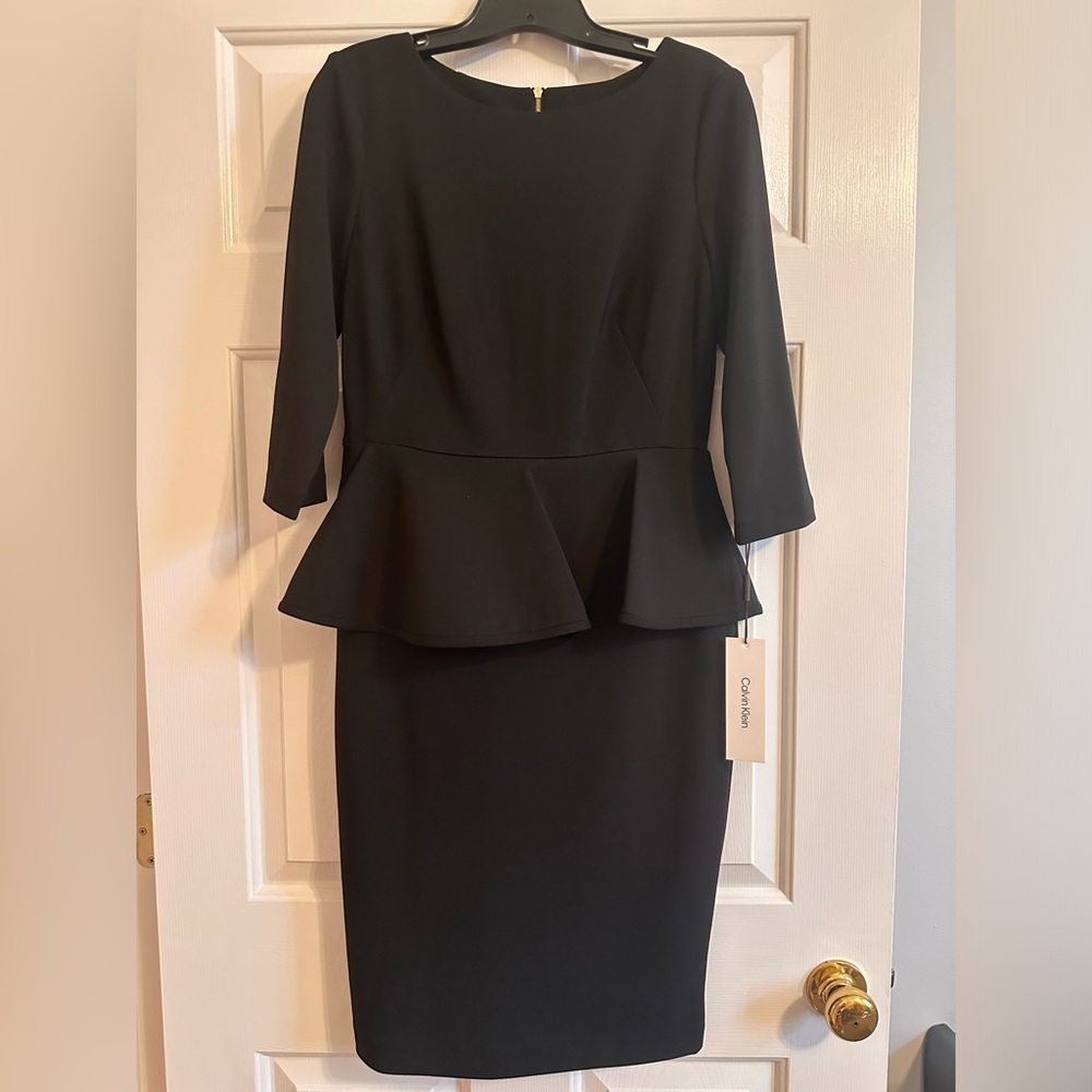 NWT Calvin Klein black dress. Size 6